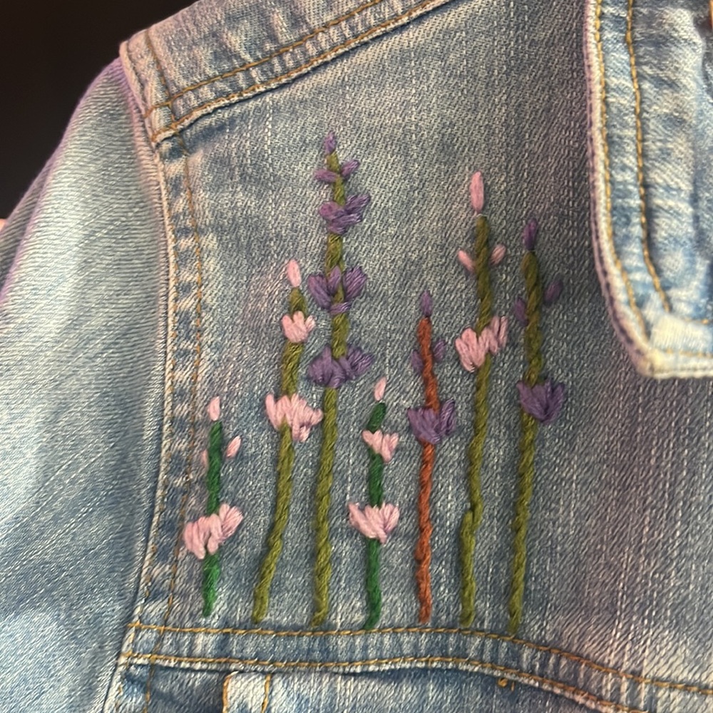 Medium Jean Jacket - one of a kind - medium - Picture 5 of 6